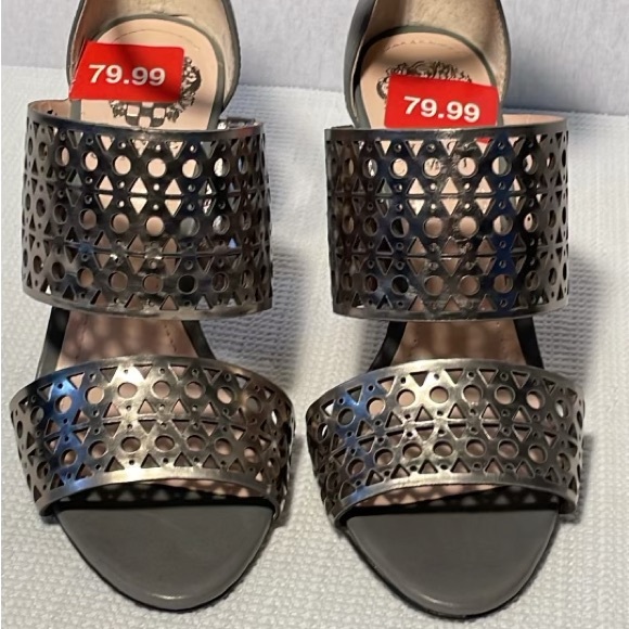 Vince Camuto high heels shoes, size 6M, new with tag. - Picture 2 of 12